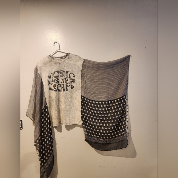 Upcycled Tee /poncho. Cool Graphic tee. - Picture 2 of 5